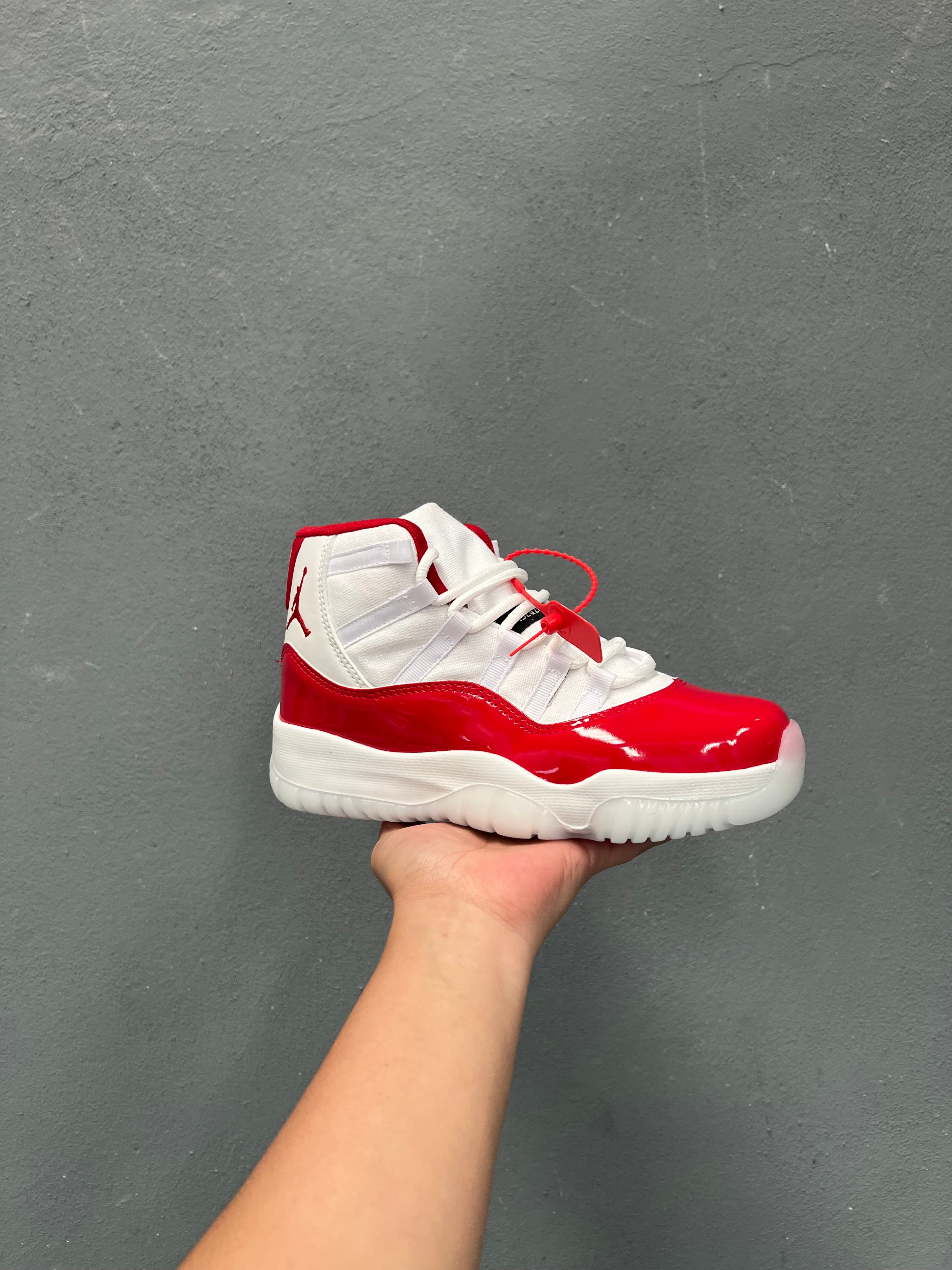 Tenis Jordan Air Jordan 11 Retro Cherry